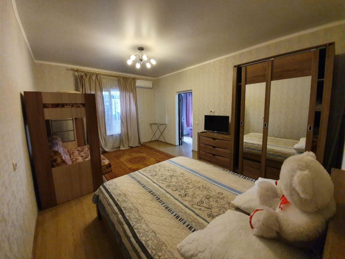 Гостевой Дом "Солнышко" Leselidze Esterno foto